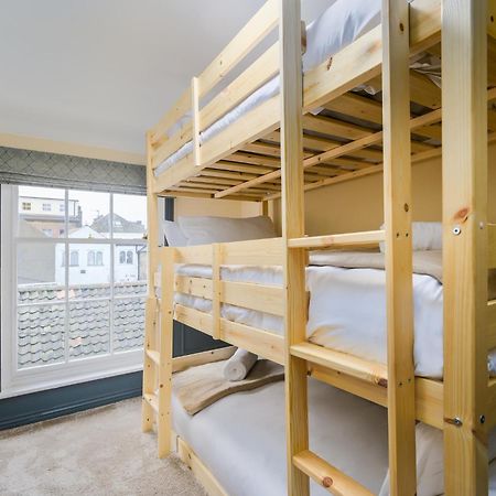 Isabella'S Beach House Scarborough - 4 Bedroom Экстерьер фото